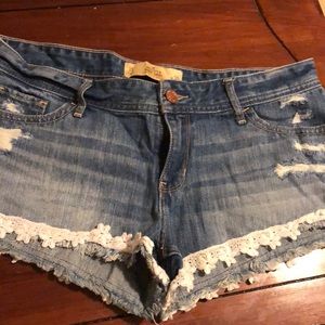 Super cute distressed jeans shorts with lace